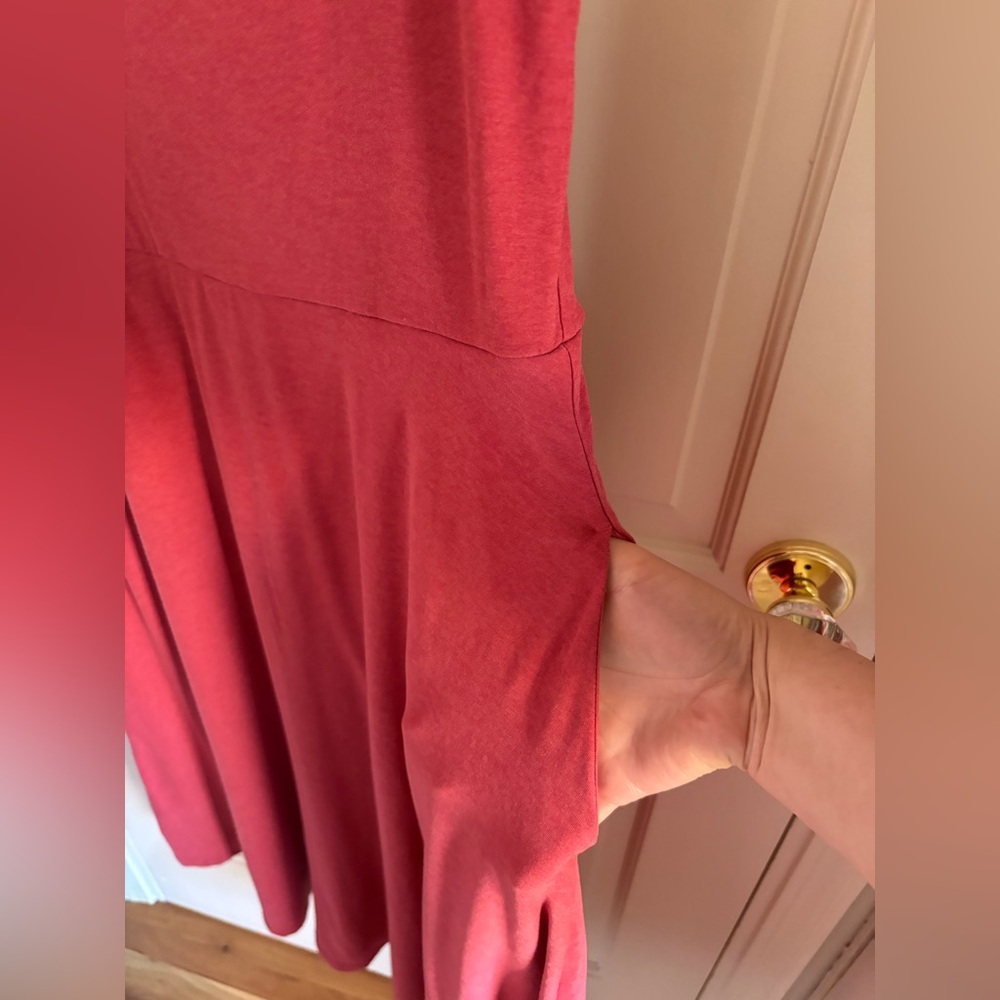 Beyond Yoga Featherweight At The Ready Square Neck Midi Dress - Picture 7 of 11
